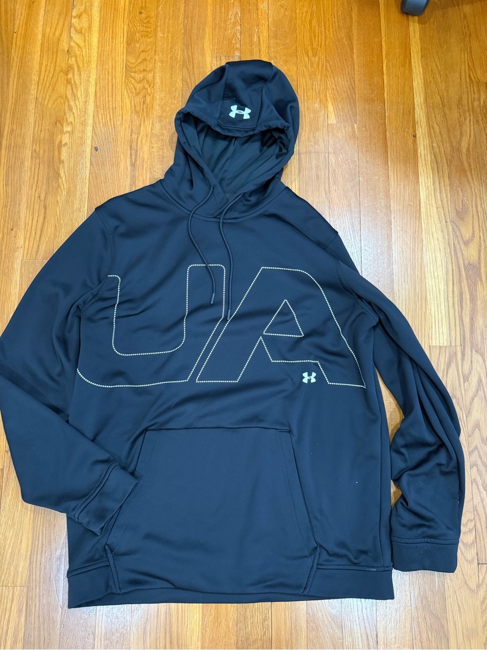 Under Armour Men’s Black UA Pullover Hoodie with Accent Logo